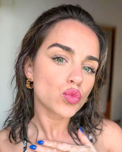Georgia May Foote. , i 4 4 - o : i aE S ny X 4 A