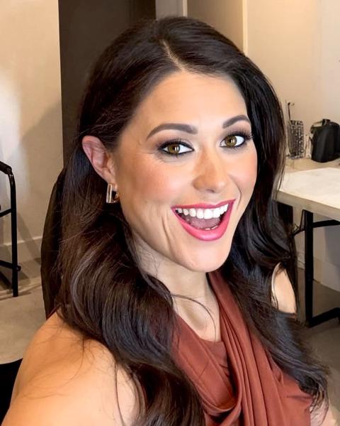 Sam Quek. ga r l mg, - hd 1 mn 1S S 4