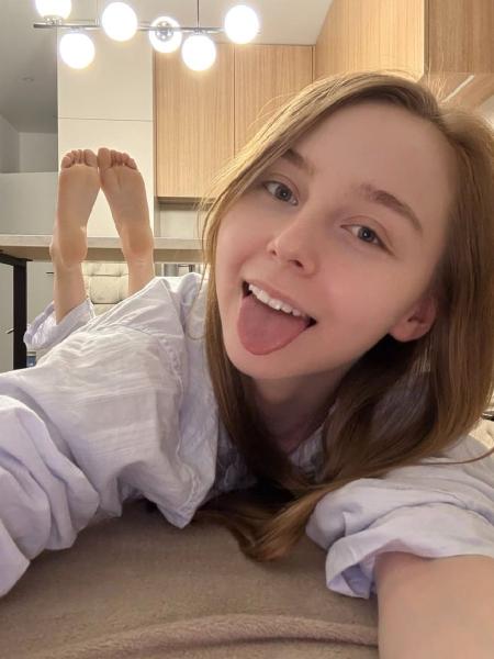 good evening 3 Za . a 3 7 N BPLNY TS V a