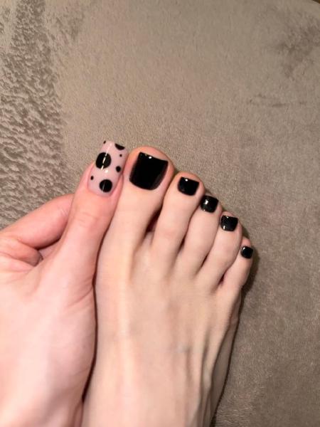 RT : it s just toes , why are u shaking? 3 Ea a SEN as np Ww A Je MEE AAASA N