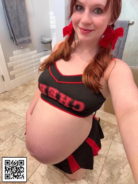 I ll cheer you on while you pound my pregnant pussy