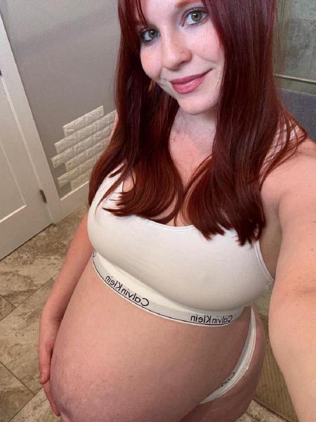 Rate my 38 week preggo body