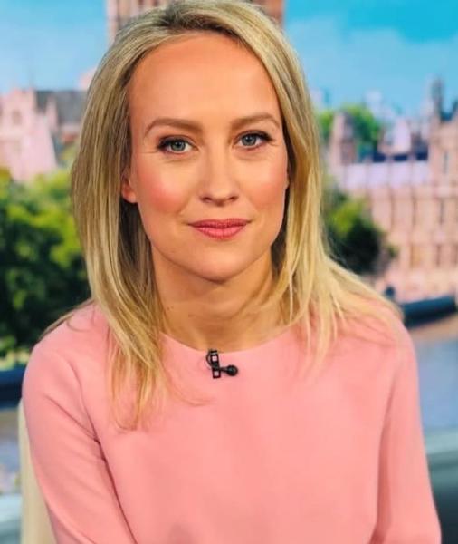 Sophy Ridge vo lk olin. wee RAE CF Ni 2 : F N