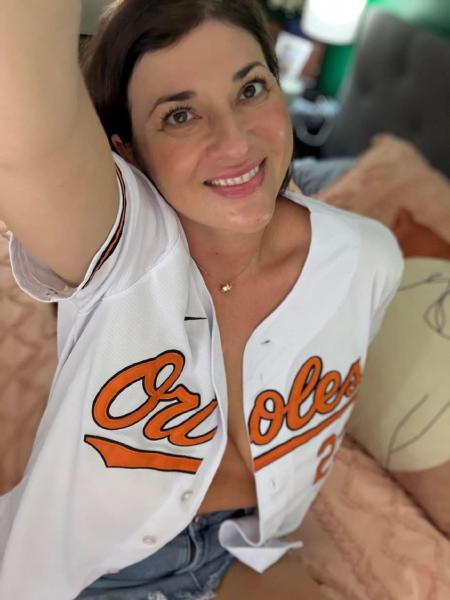 Would you turn me down when you found out I m 46? NN - y e 7h NN f PY 0 Nok 7