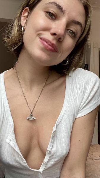 Braless downblouse ; STEN TESS So 7a Y .- 2 a Vs oo. J St